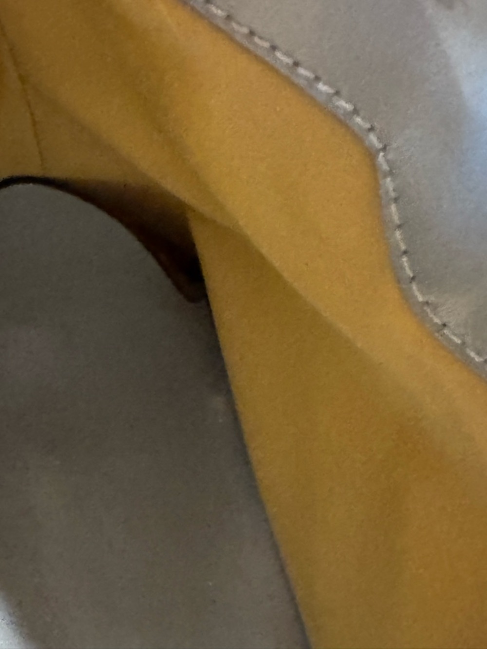 TOD'S Light Gray Leather Structured Solid Tote Bag : USED - Picture 15 of 16